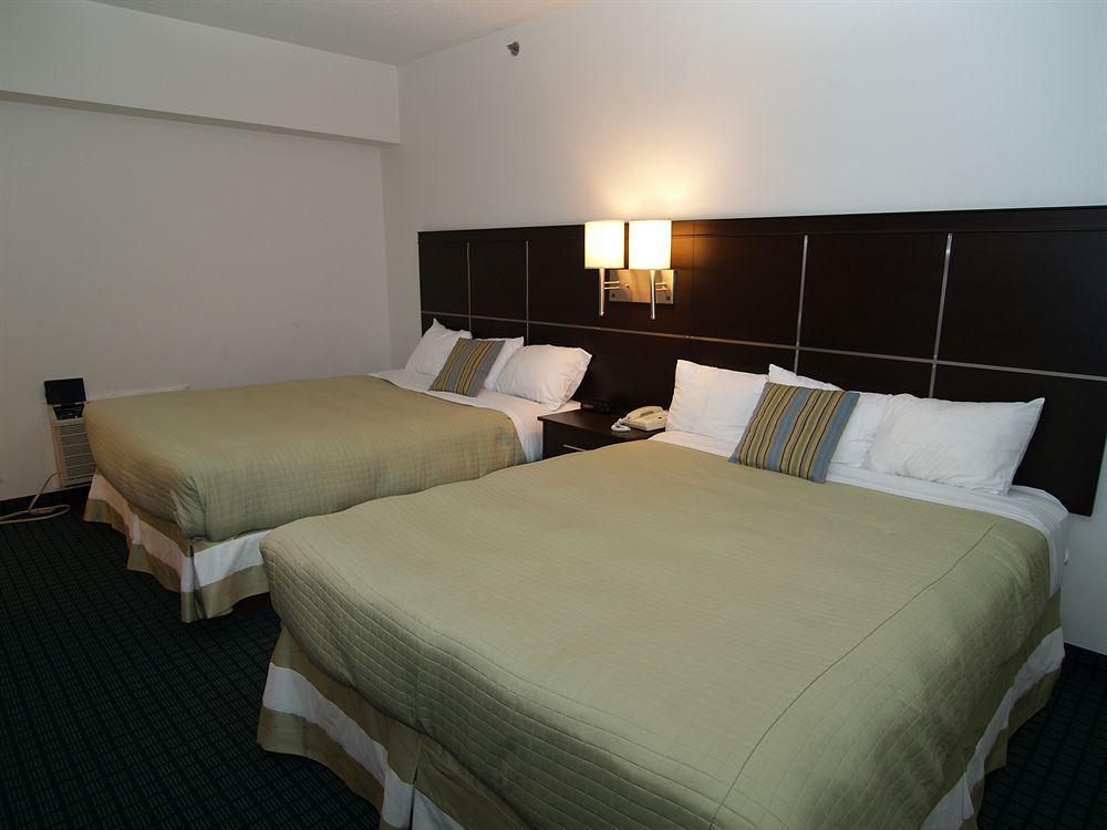 Niagara Plaza Hotel By Fairbridge Zewnętrze zdjęcie